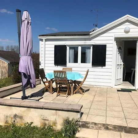 Petite Maison De Campagne Depaysante Velet Exterior photo